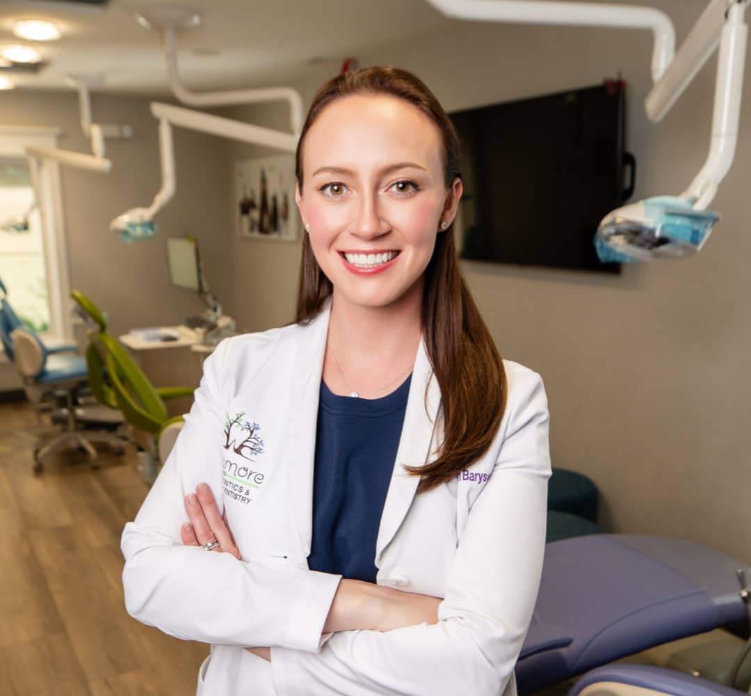 headshot-dr-sarah-barysenka